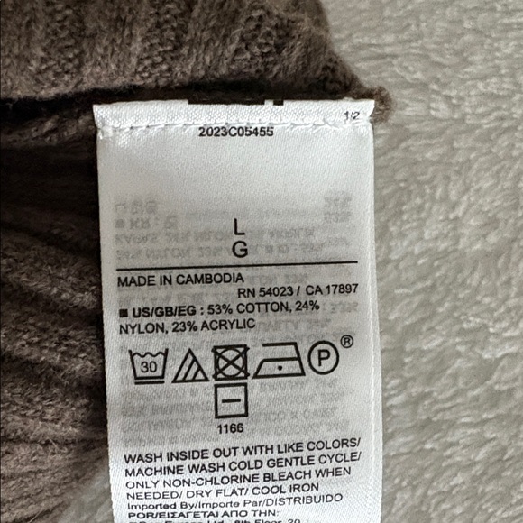 GAP Chocolate Ribbed Tank Top - Picture 4 of 4